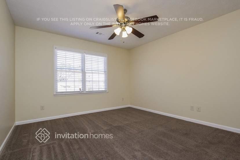 960 Camden Hill Ct - Photo 2 of 5