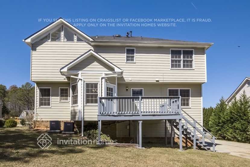 960 Camden Hill Ct - Photo 3 of 5