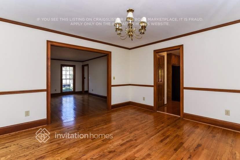 3610 Jasmine Cove Ln - Photo 4 of 15