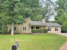 featured image of 303 Park Sq
