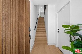 839 N Detroit St - Photo 3 of 8
