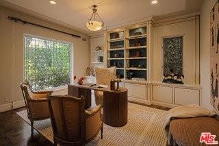 1008 Lexington Rd - Photo 4 of 8
