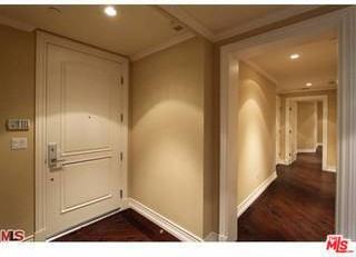 8612 Burton Way #301 - Photo 2 of 8