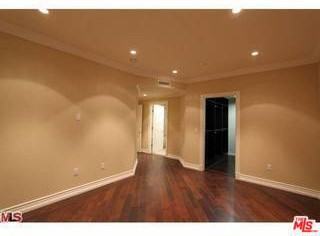 8612 Burton Way #301 - Photo 6 of 8
