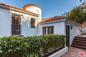 featured image of 1467 N Kings Rd