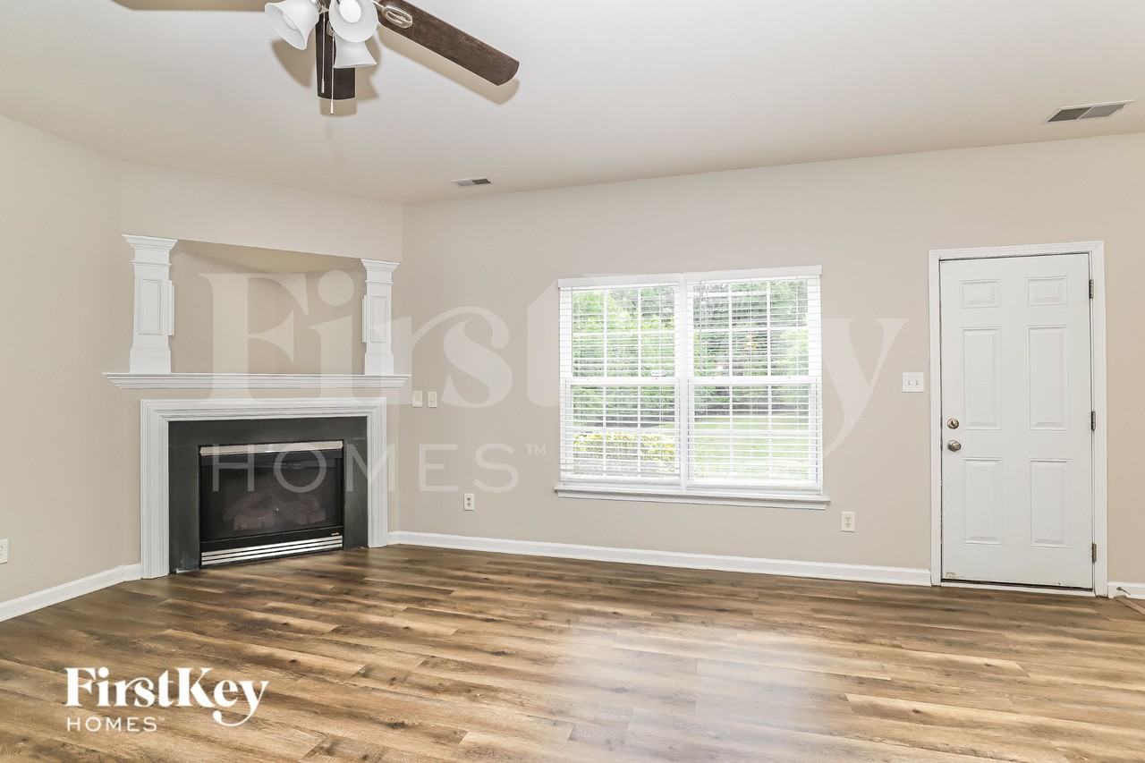 2136 Burton Run Rd - Photo 4 of 19