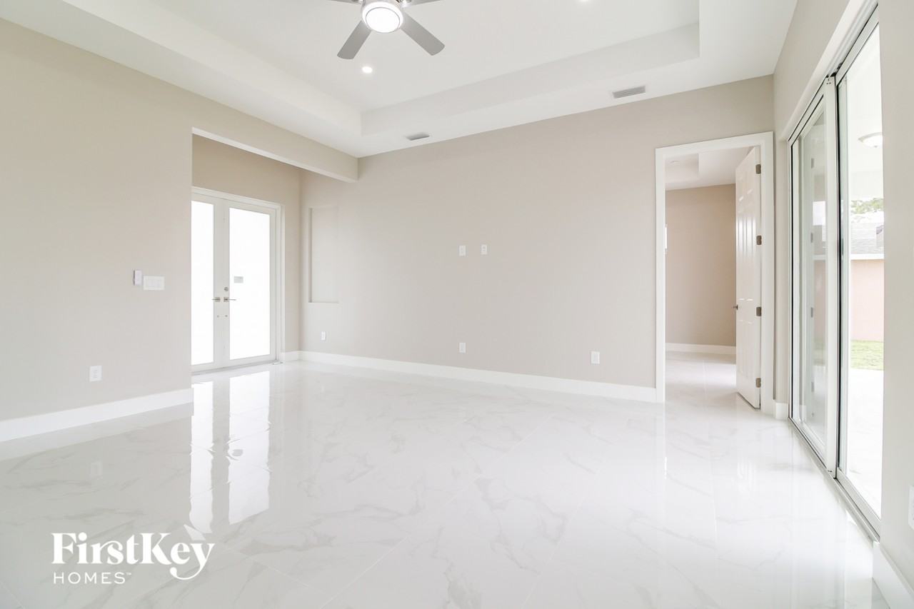 3305 26th St Sw - Photo 4 of 15