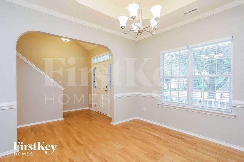 5401 Cahaba Way - Photo 5 of 15