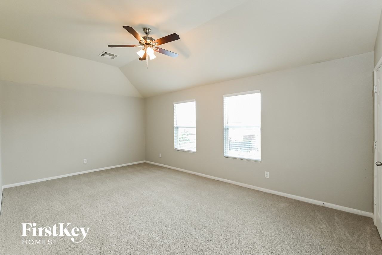 14902 Holland Grove Ct - Photo 7 of 15