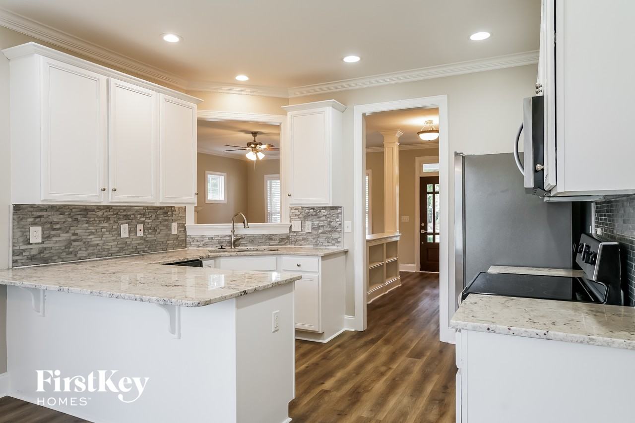 1019 Village River Dr - Photo 6 of 12