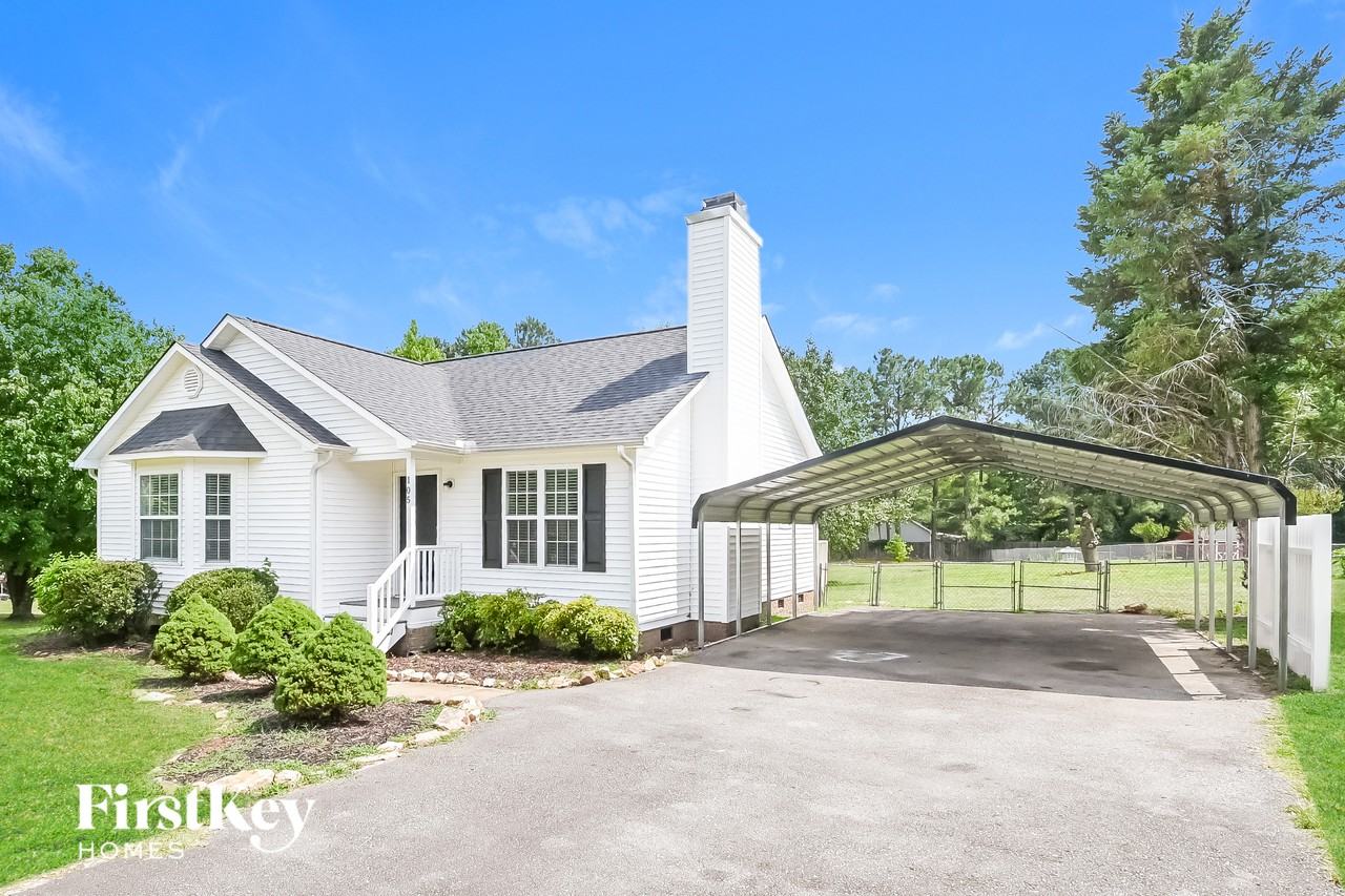 105 Amber Ln - Photo 2 of 15