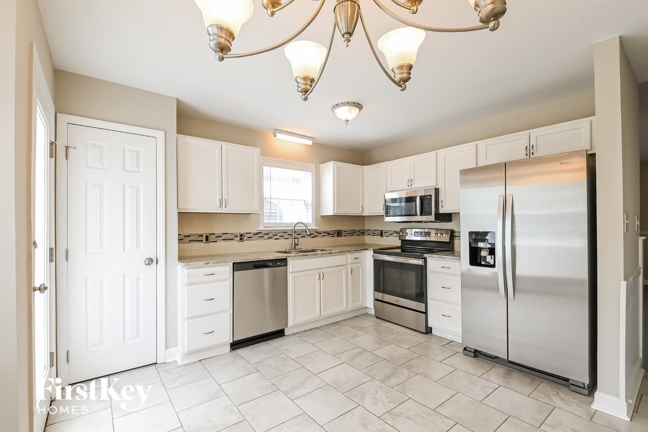 105 Amber Ln - Photo 6 of 15