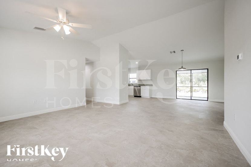 2506 63rd St W - Photo 2 of 15