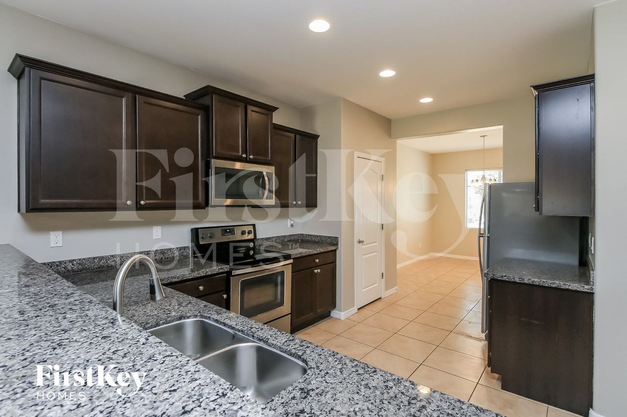 13157 E Tumbleweed Ln - Photo 6 of 15