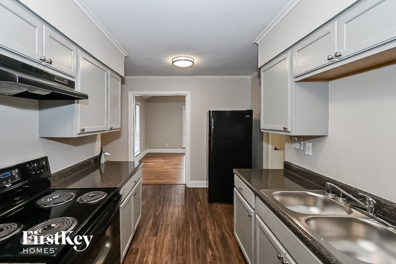 5442 Blackwell Rd - Photo 6 of 15