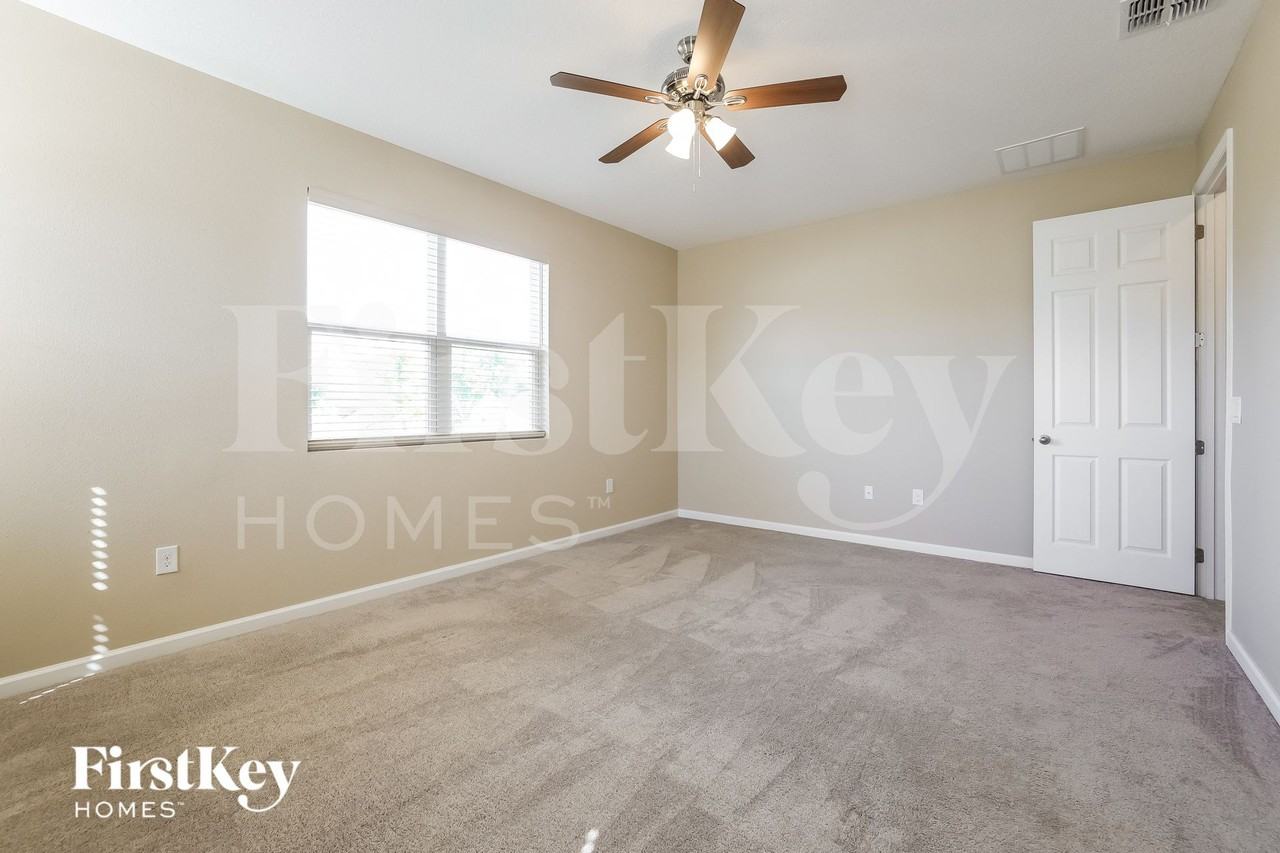217 Alford Dr - Photo 7 of 15