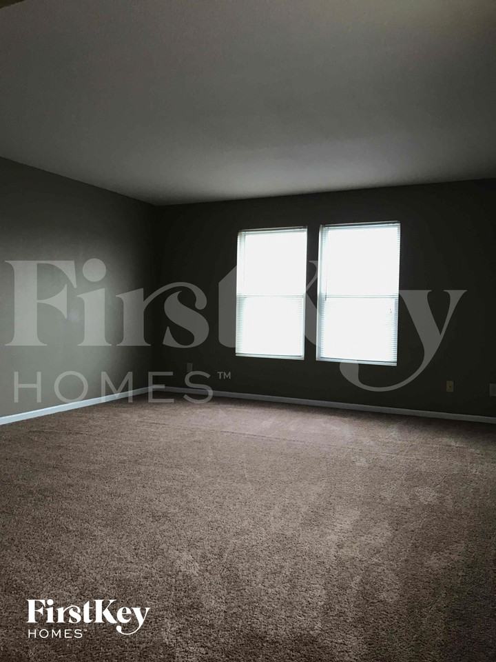 8525 Sansa St - Photo 6 of 9