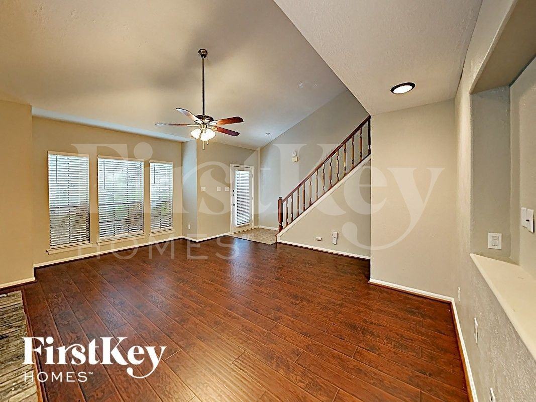 75 N Pathfinders Cir - Photo 3 of 17