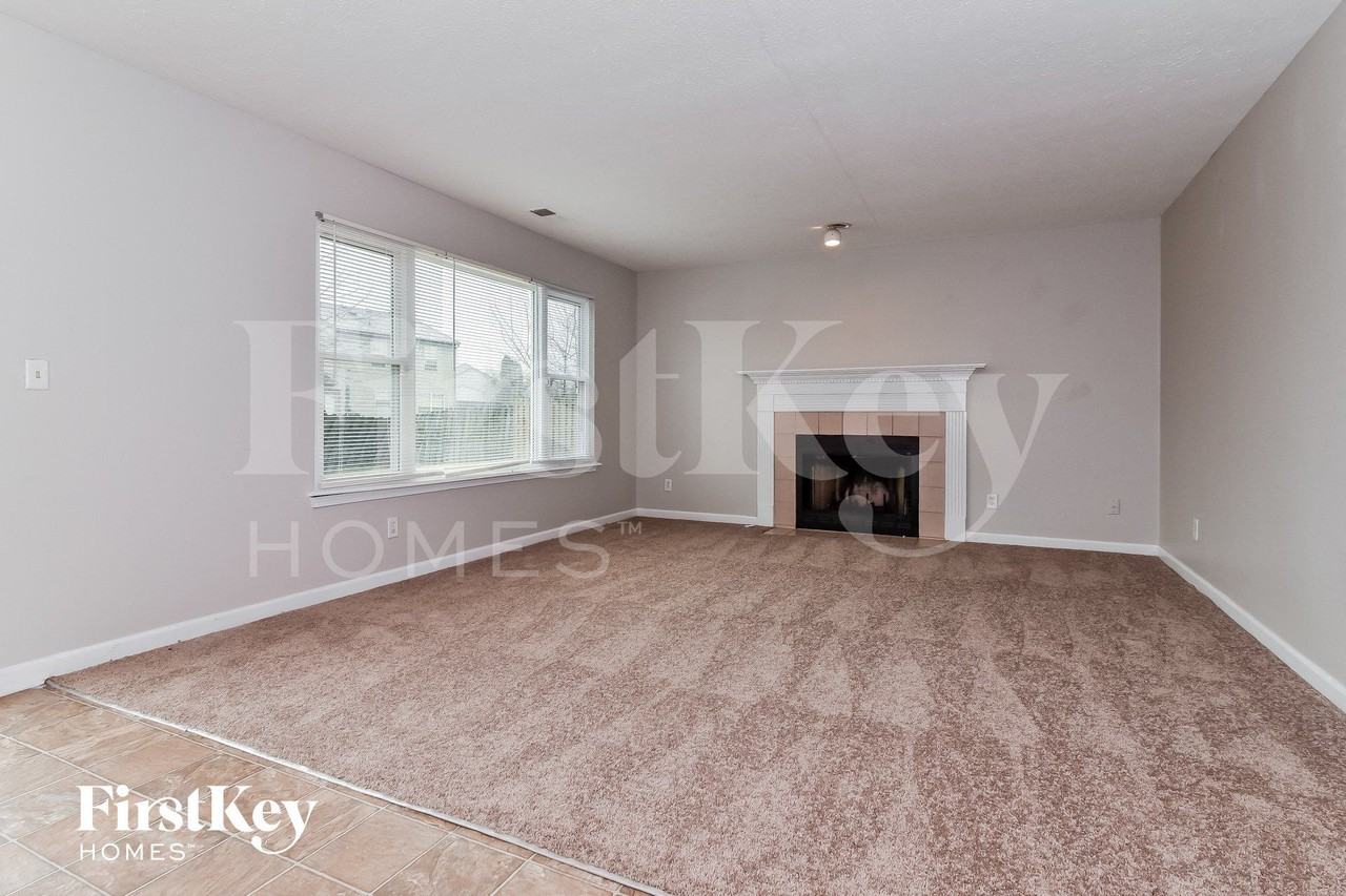 1116 Fontana Ct - Photo 7 of 15