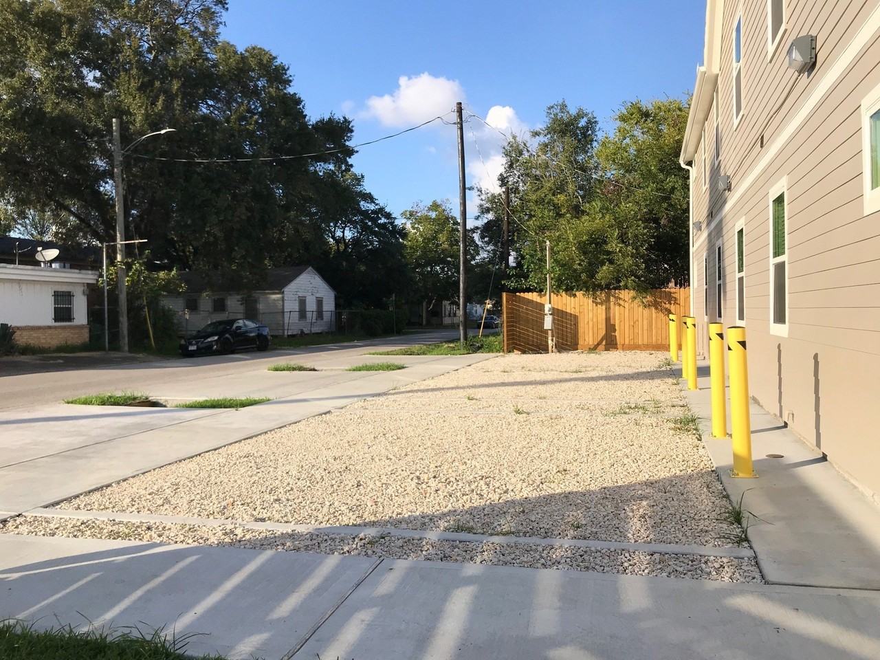 3009 Callie St - Photo 4 of 18