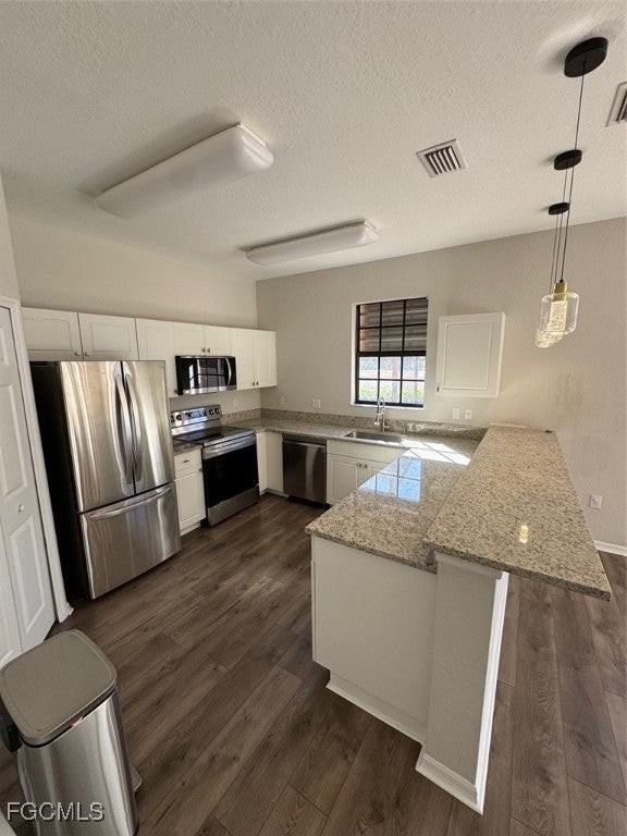 7322 Bristol Cir - Photo 5 of 15