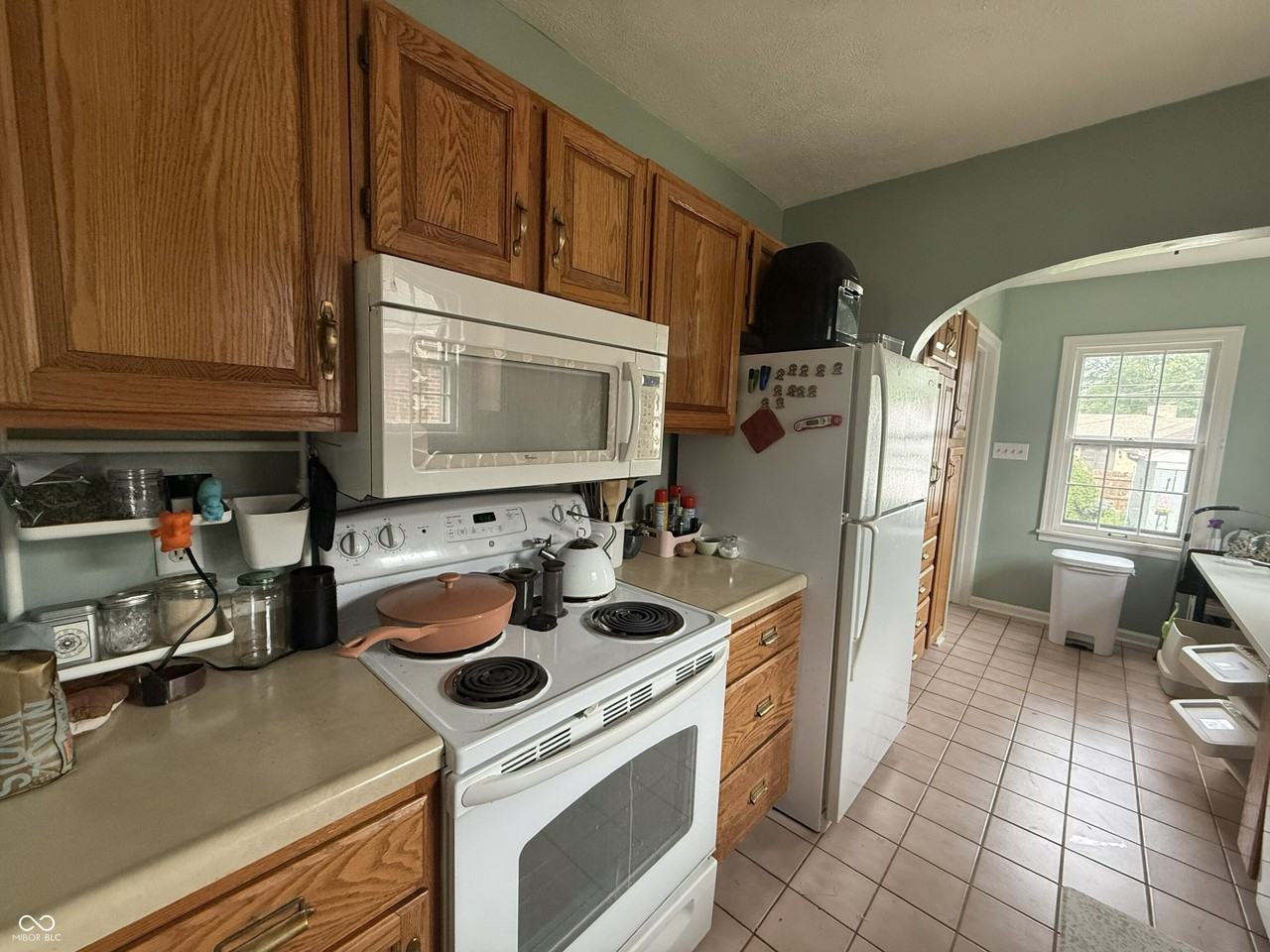 1109 N Downey Ave - Photo 7 of 16