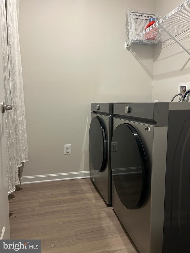 406 Freeman St - Photo 7 of 15