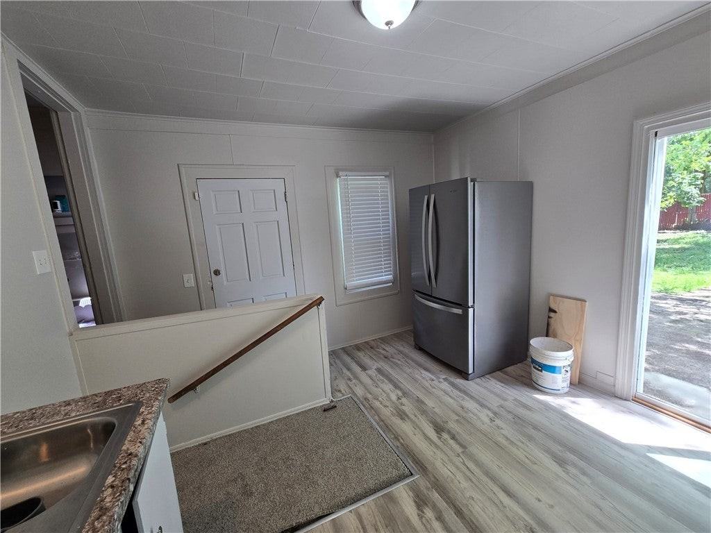 149 Champlain St - Photo 7 of 20