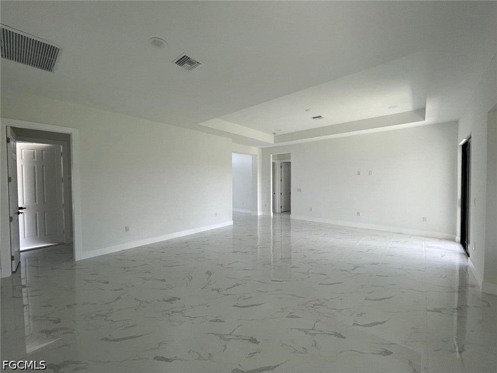 1319 Nw 15th Ave - Photo 5 of 16