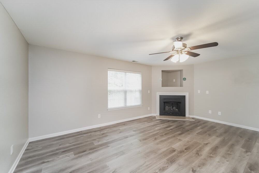 5824 Kelden Walker Ln - Photo 4 of 17