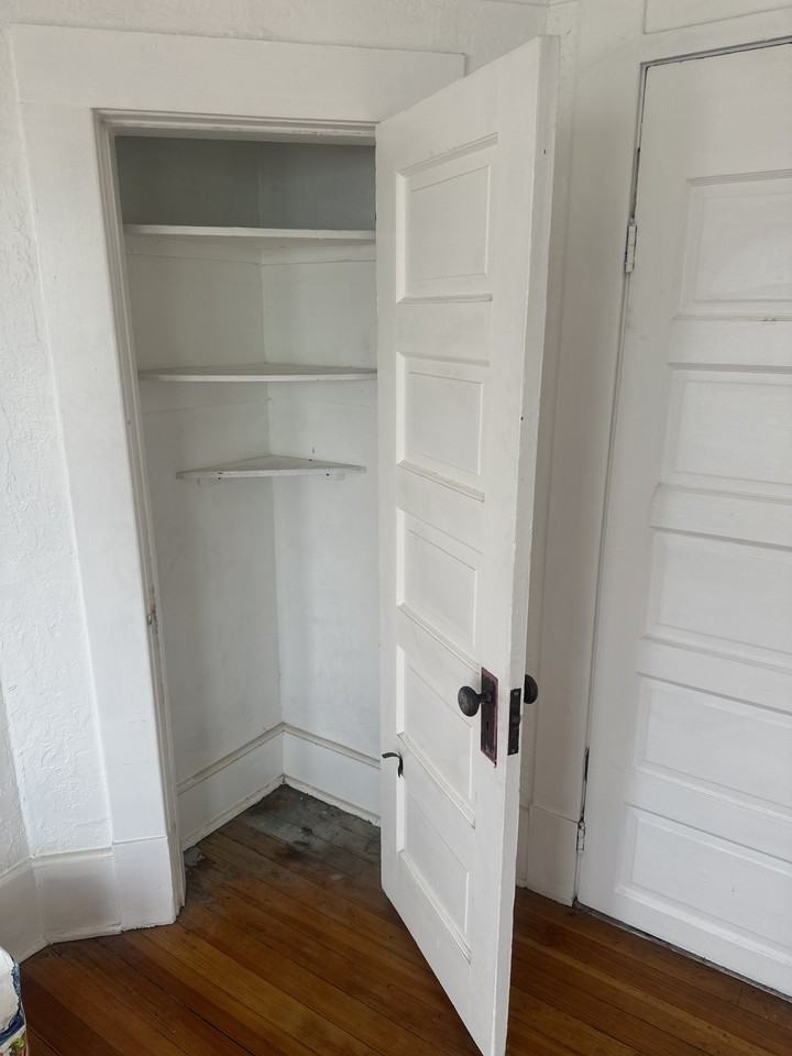 700 Mundy Dr #3 - Photo 6 of 7