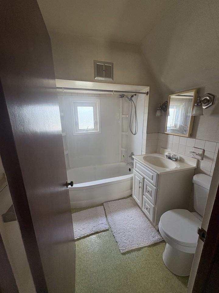 544 Pearl St - Photo 6 of 8