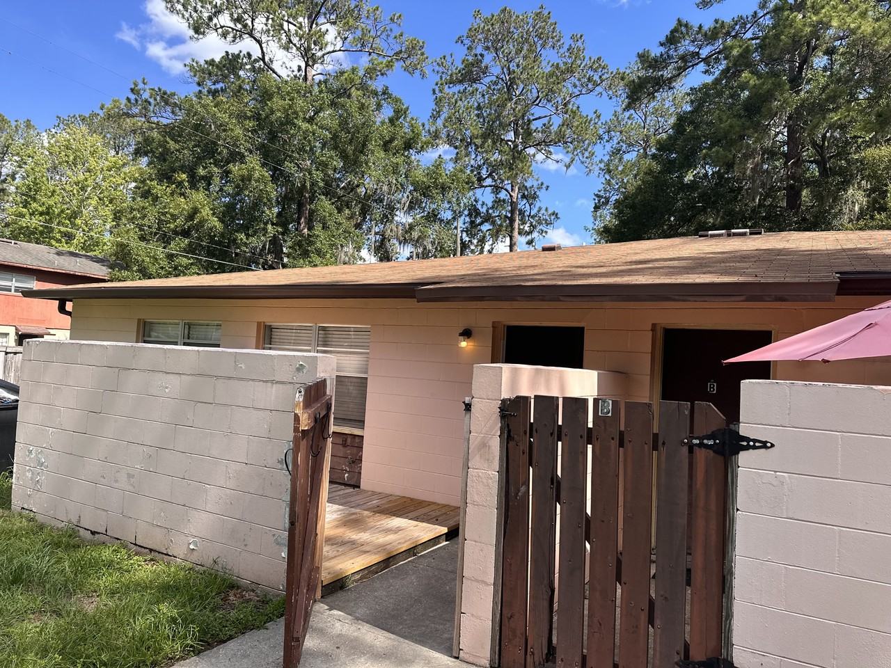 3700 Sw 29th Ter #B - Photo 3 of 14