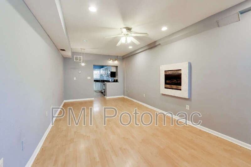 821 12th St Ne - Photo 6 of 19