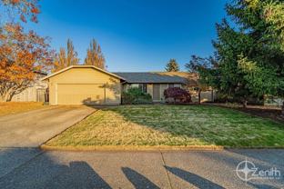 1401 Se Park Crest Ave - Photo 1 of 1