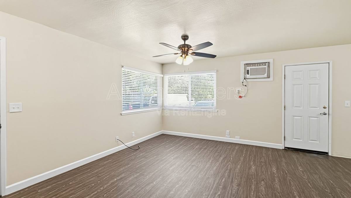 2760 Coloma St #3 - Photo 3 of 3