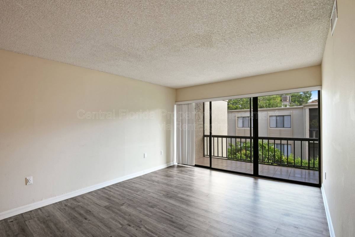 3282 S Semoran Blvd #22 - Photo 6 of 10