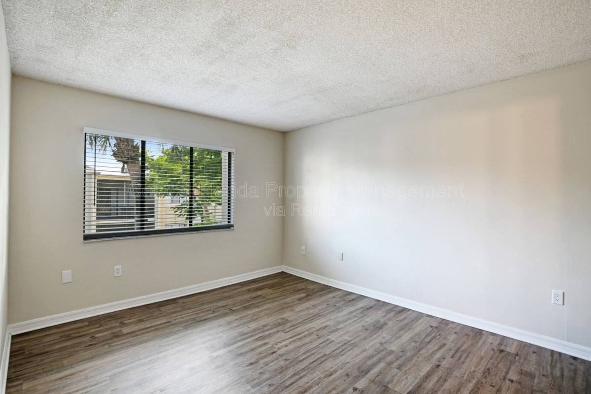 3282 S Semoran Blvd #22 - Photo 7 of 10