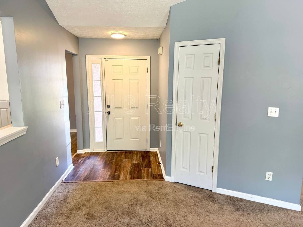 11166 Knotty Pine Pl - Photo 3 of 10