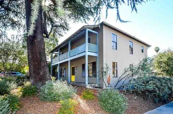 2021 Meridian Ave - Photo 3 of 22