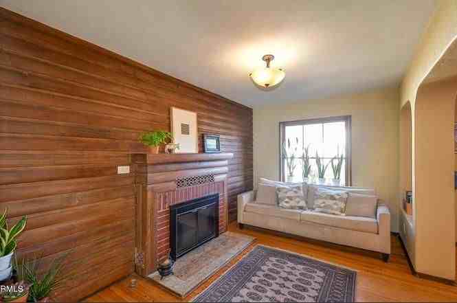 2021 Meridian Ave - Photo 5 of 22