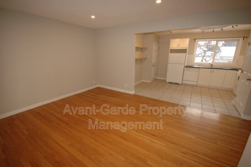 16419 105 Ave Nw - Photo 4 of 22