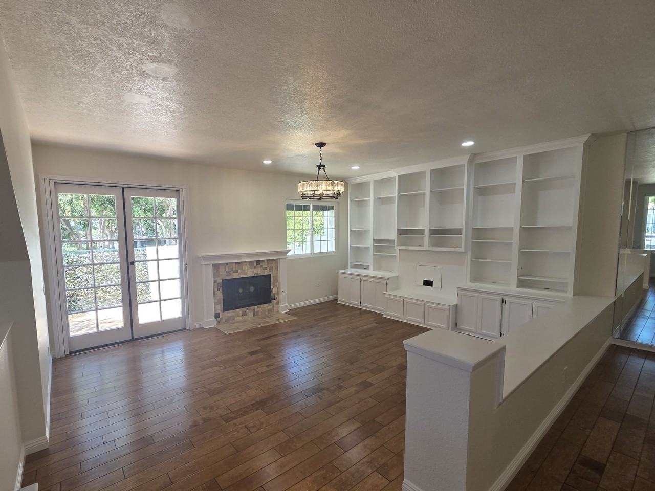 7492 Seabluff Dr #107 - Photo 7 of 43