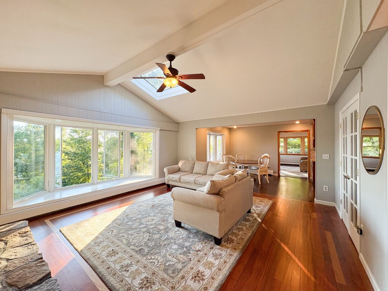 421 Hemlock Point Dr #NA - Photo 5 of 15