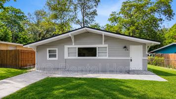 featured image of 8740 Free Ave