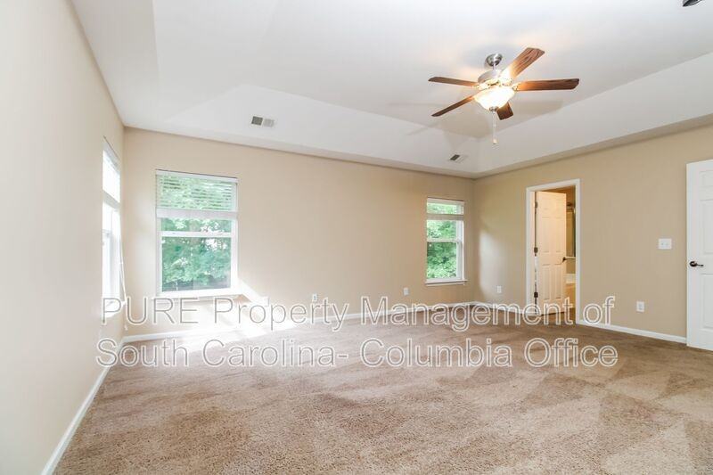 210 Underwood Ct - Photo 5 of 17