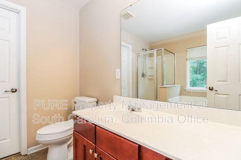 210 Underwood Ct - Photo 6 of 17