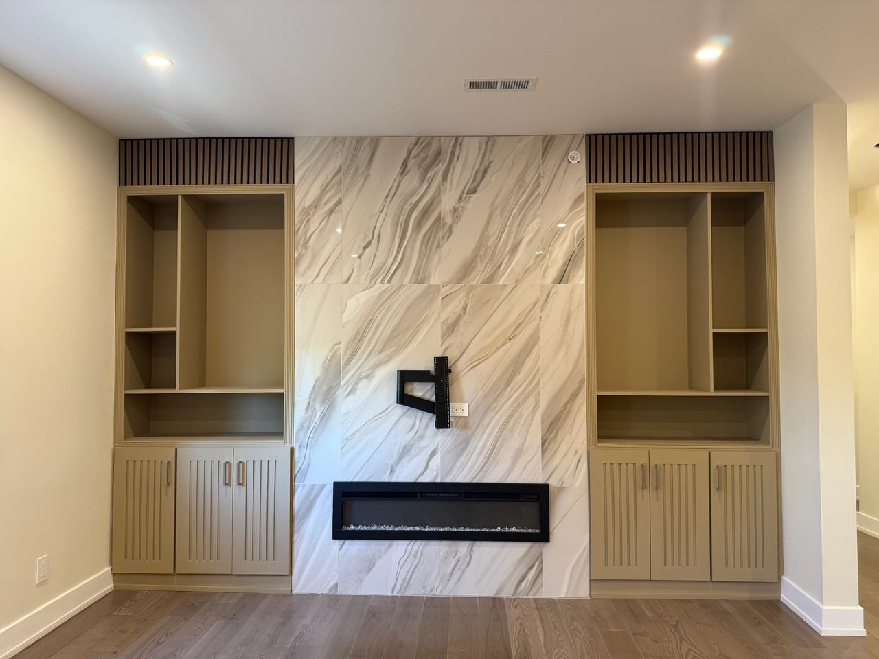 2327 Park Ave #2 - Photo 3 of 17