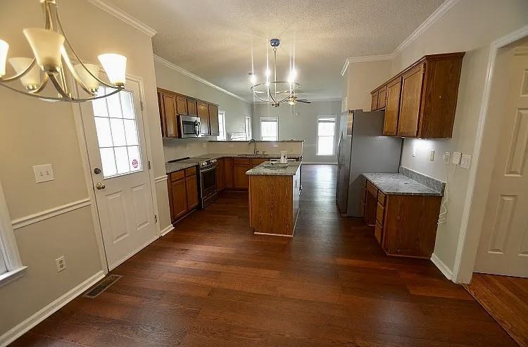 3406 Weatherby Dr #NA - Photo 2 of 17