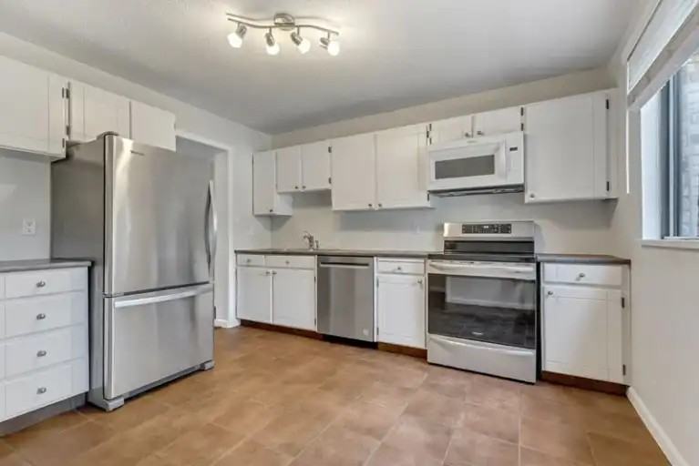 10771 Mortfield Rd #9 - Photo 3 of 21